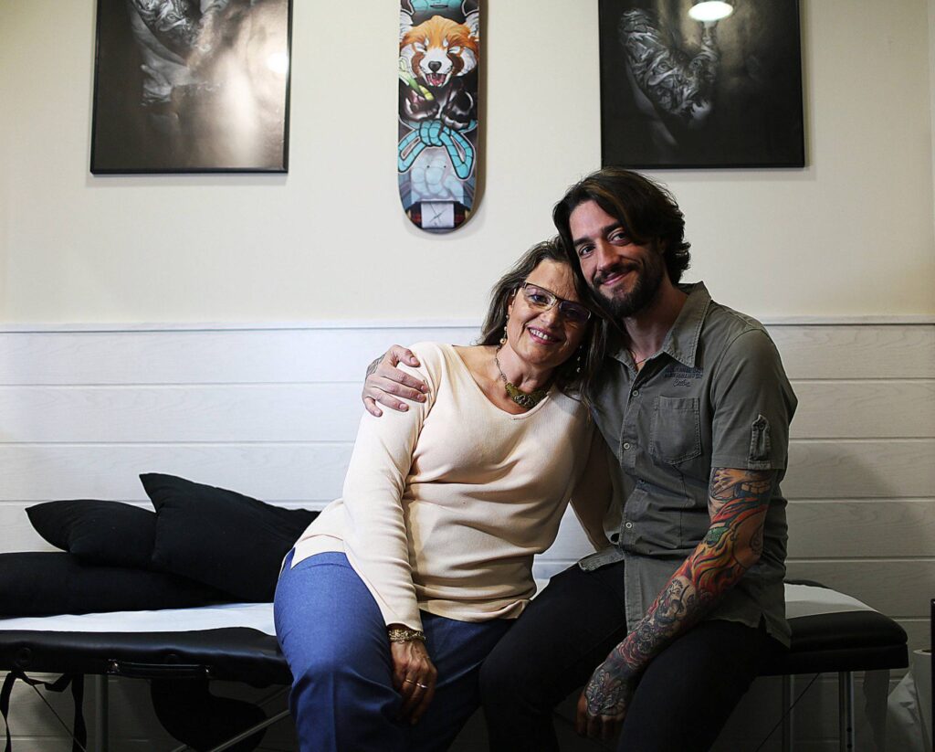 Tatuajes para dejar atrás el cáncer de mama